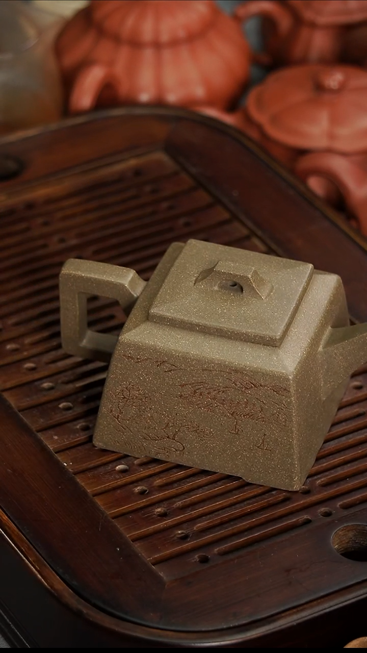 茶壶紫砂宜兴紫砂青段升方240毫升