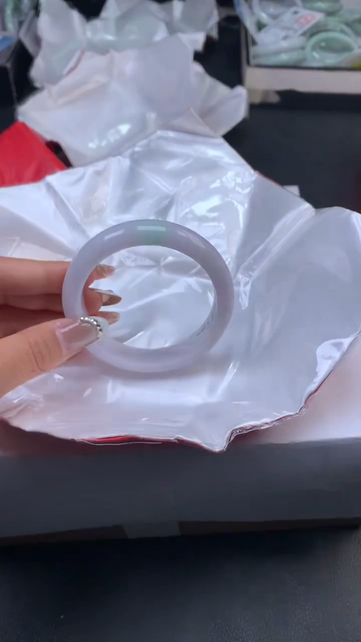 【闪购商品】翡翠手镯未镶嵌天然缅甸A货翡翠手镯