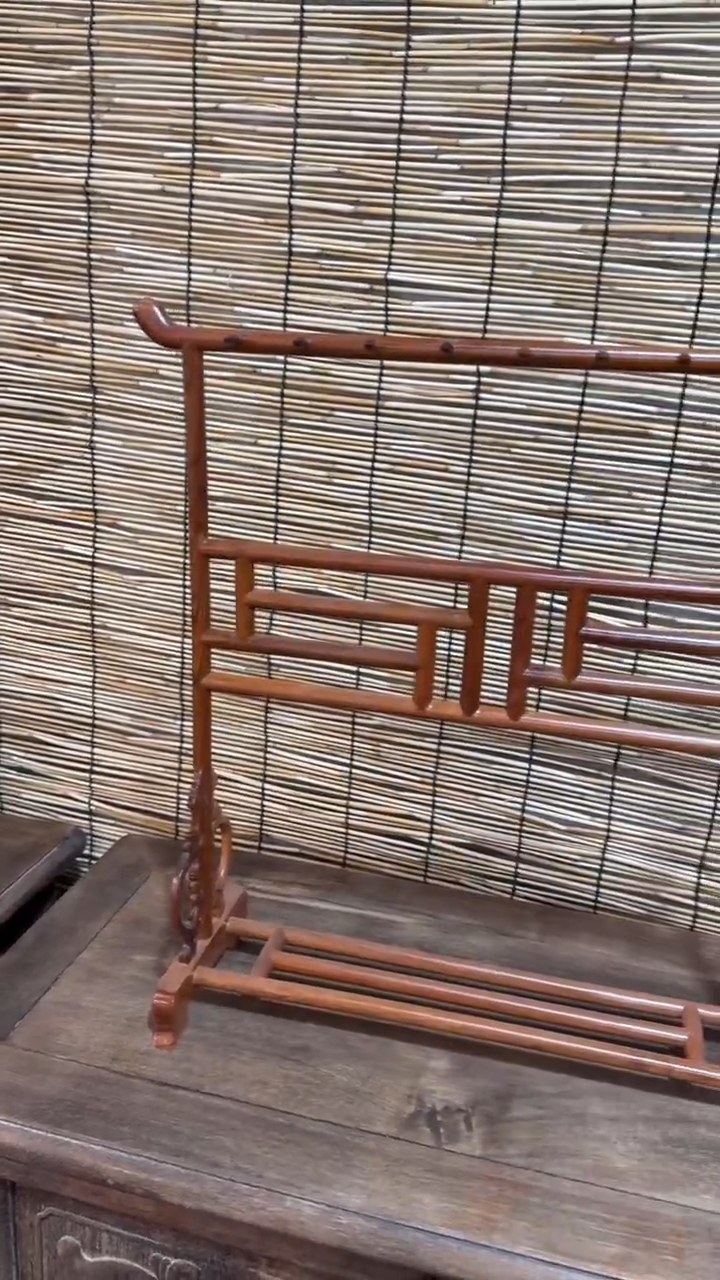 香榧木韩*福利  笔架花梨木