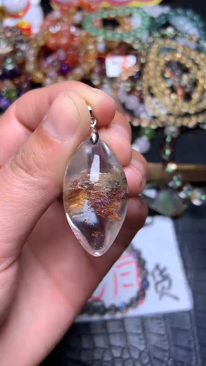 【闪购商品】水晶吊坠(赠链)未镶嵌40