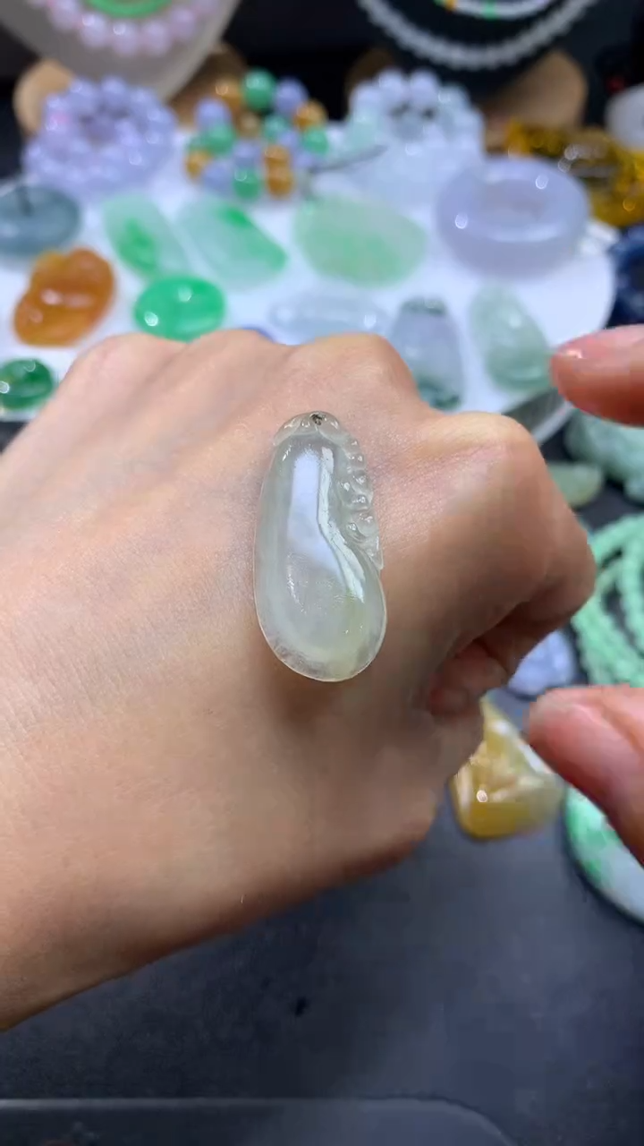 【闪购商品】定制翡翠未镶嵌翡翠