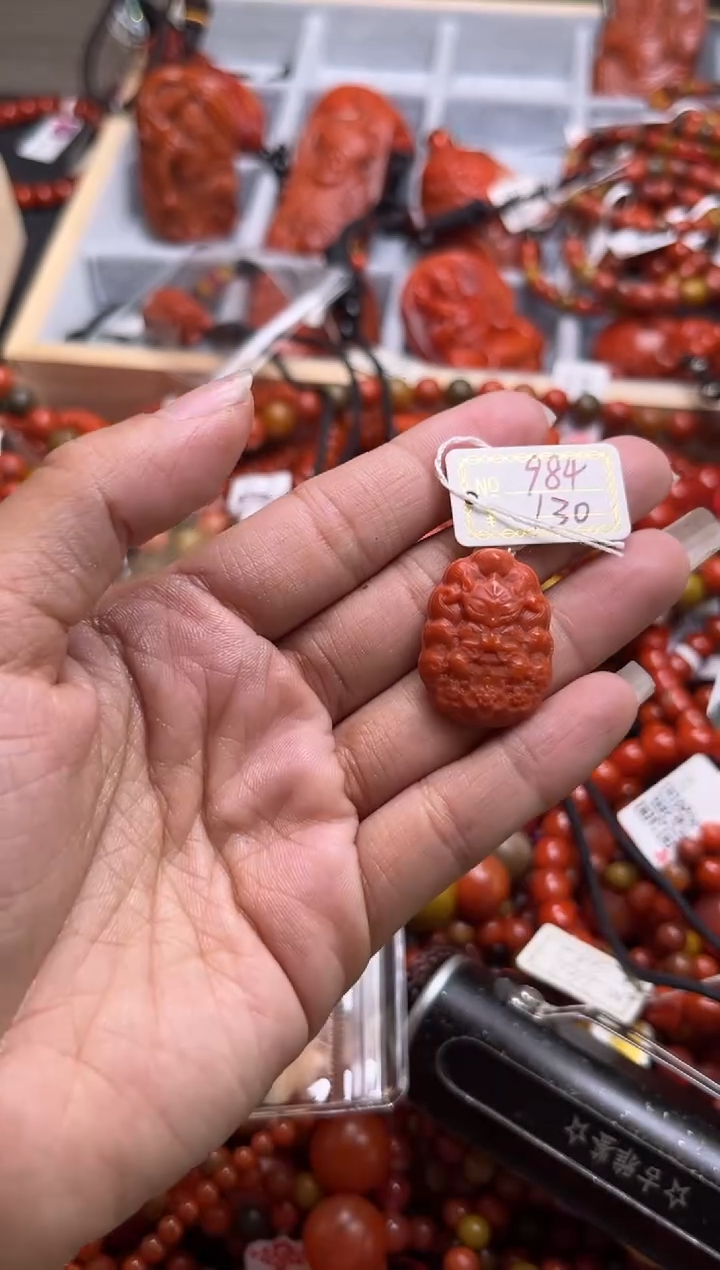 【闪购商品】南红玛瑙珠宝奇石未镶嵌984