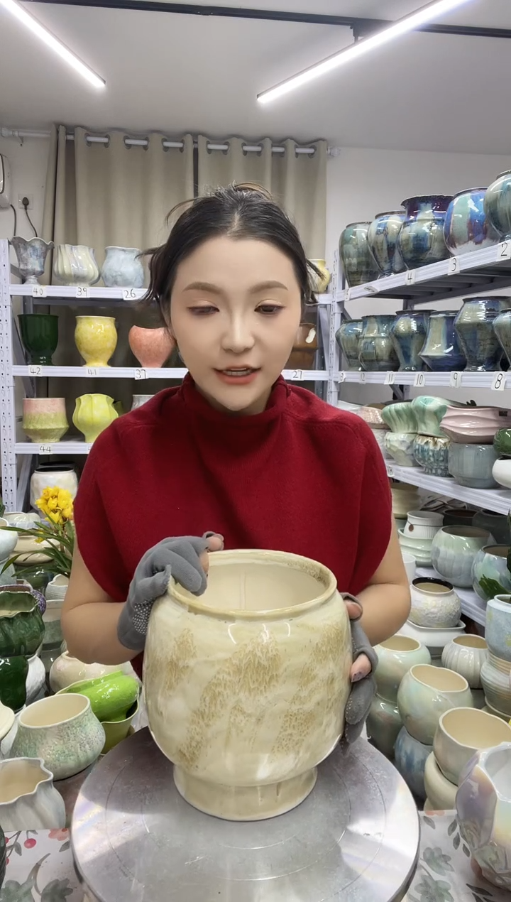 【12.3】花盆 高度：19  口径：14