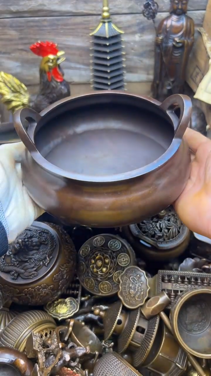 精美铜器，点击下单