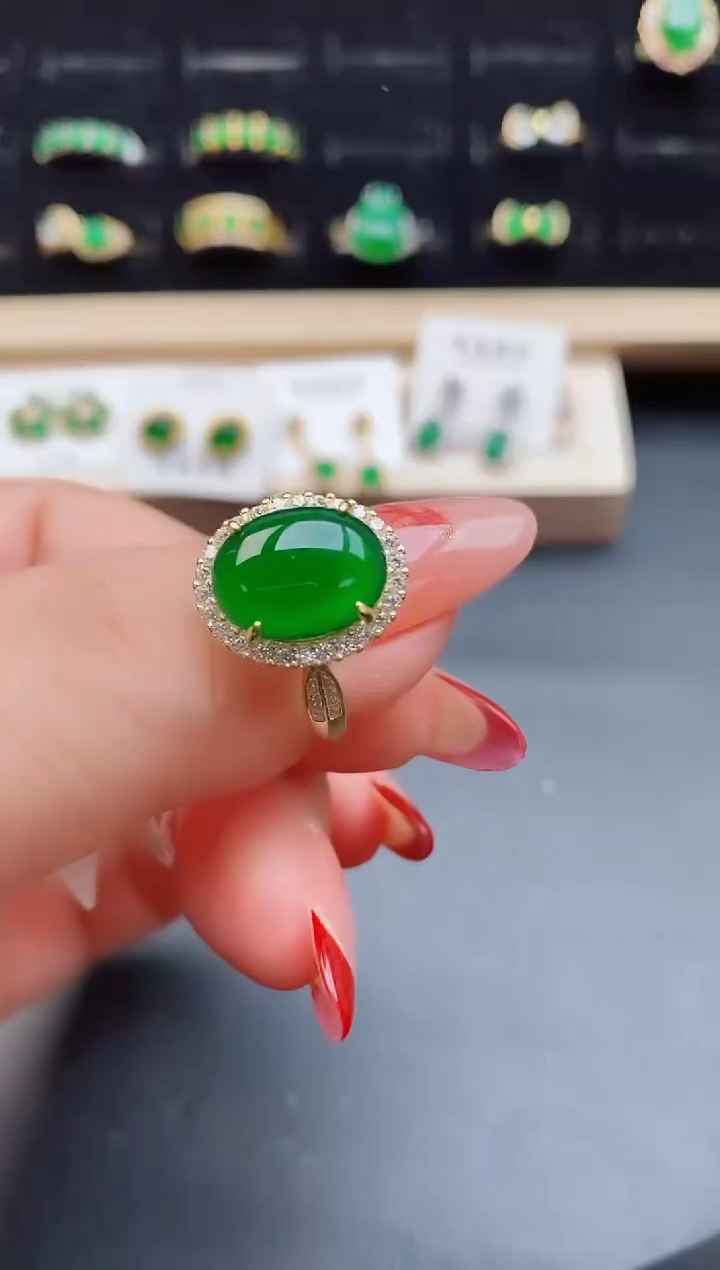 【闪购商品】翡翠戒指银S925镶嵌12121