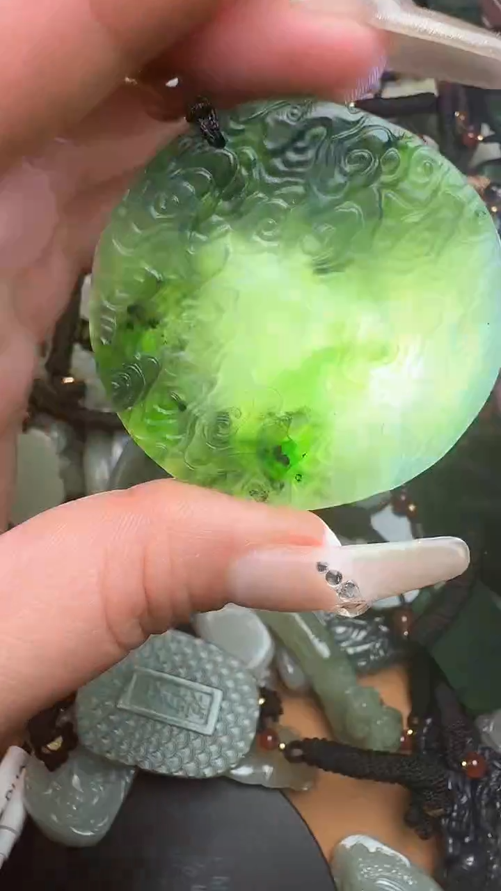 【闪购商品】和田玉颈饰未镶嵌1