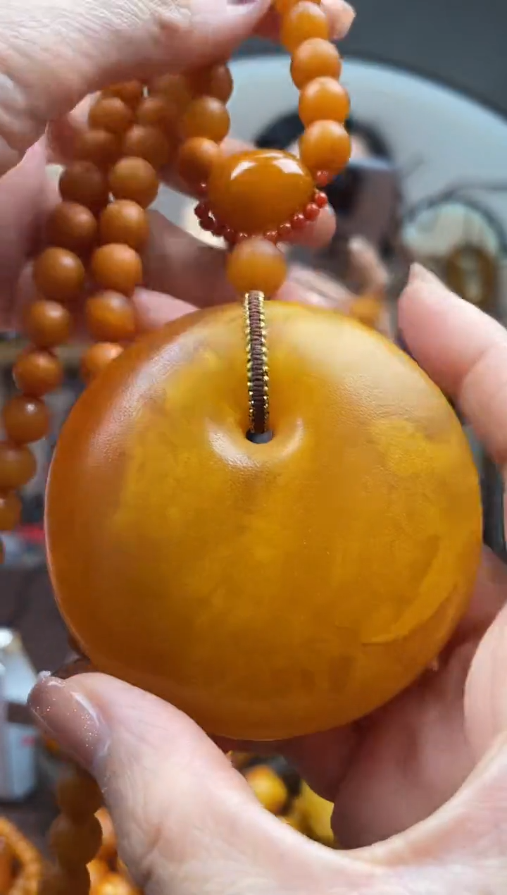 【闪购商品】琥珀裸石未镶嵌首饰 假1赔4 （多样性发货1件（微瑕