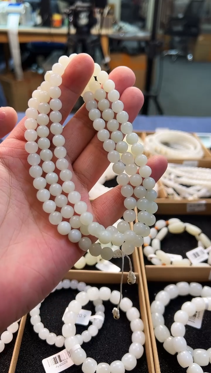 未镶嵌手串和田玉8+108