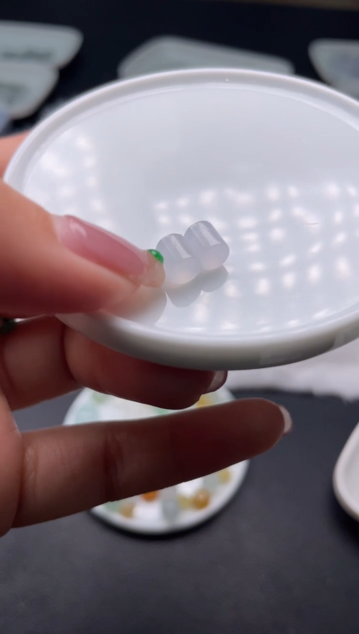 翡翠未镶嵌颈饰啊A793