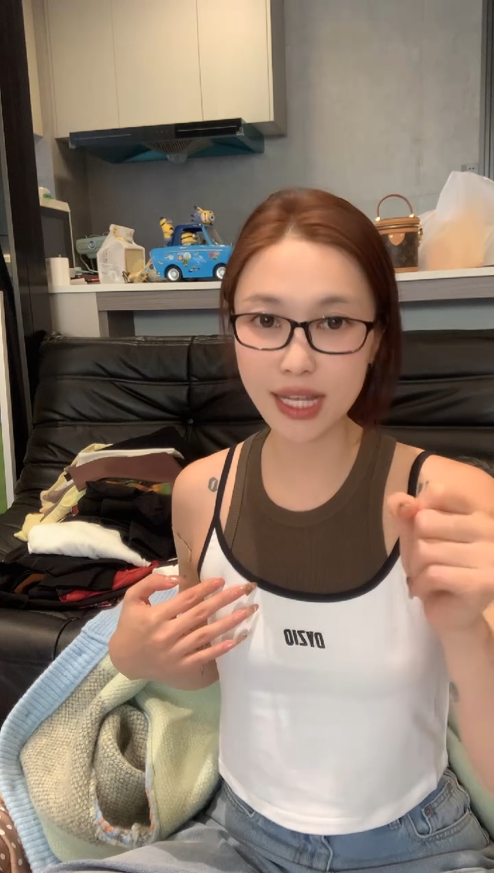 棉自制白色小吊带s码115斤内