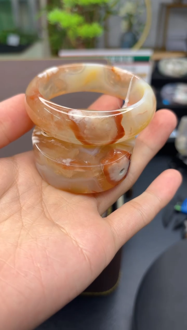 【闪购商品】石英质玉手镯未镶嵌C219(57圈赠送镯心)