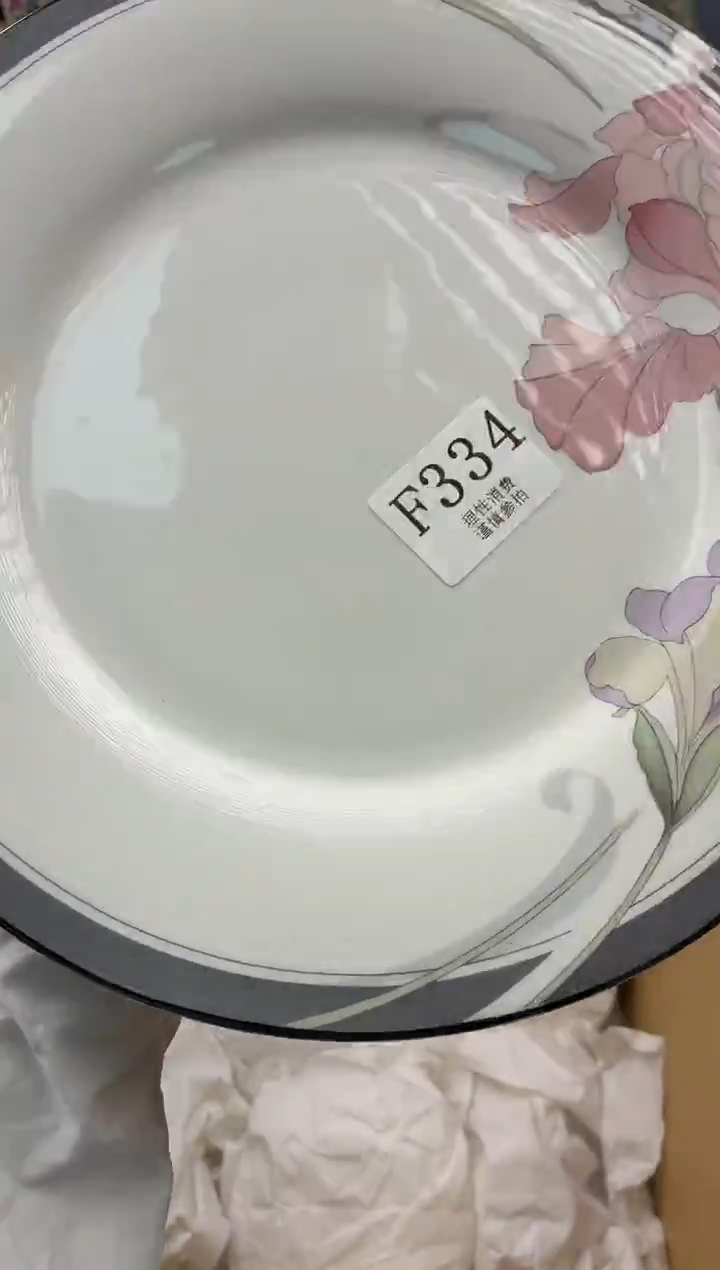 瓷片.**@       F334