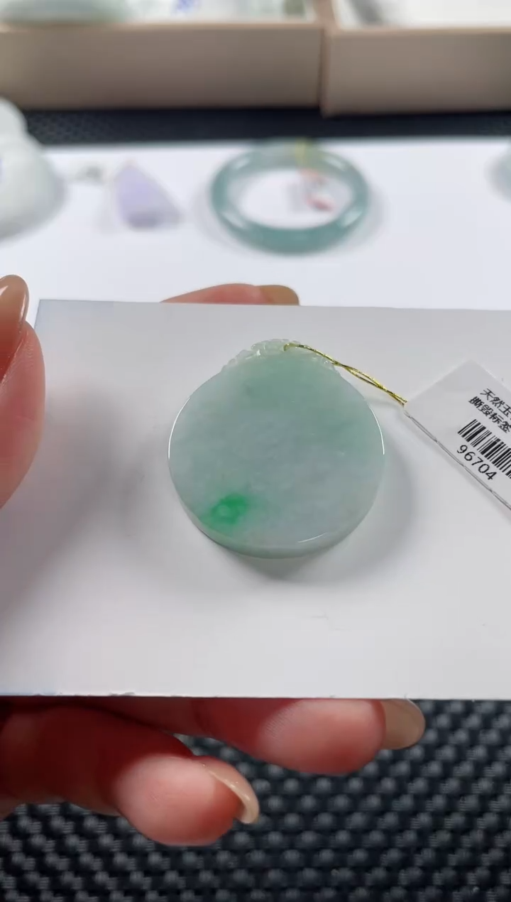 颈饰未镶嵌翡翠基地发货H 1640