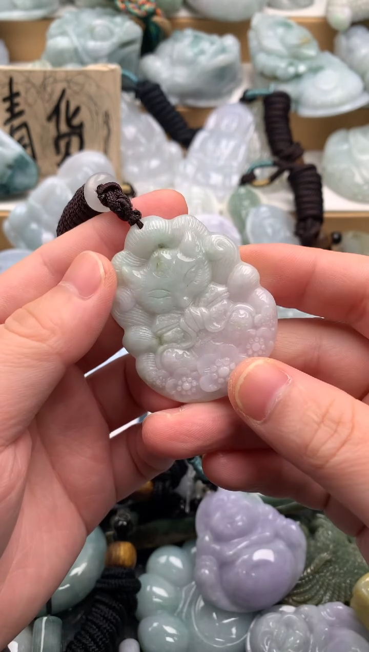 吊坠(不含链)未镶嵌翡翠1