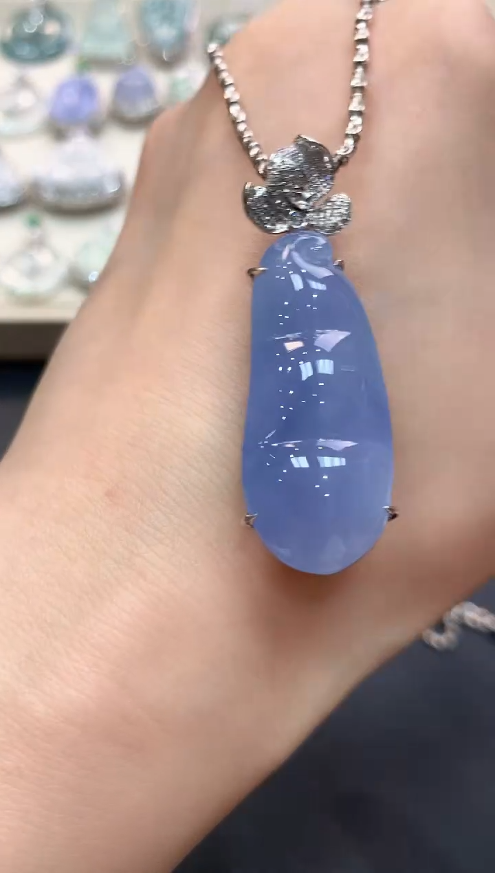 【闪购商品】翡翠吊坠(不含链)18K金镶嵌b105紫货有色差