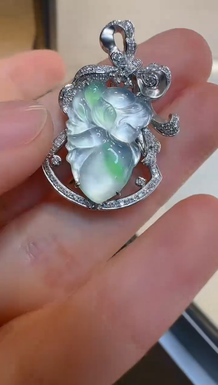 翡翠18K金镶嵌吊坠(不含链)多样性团购发一件