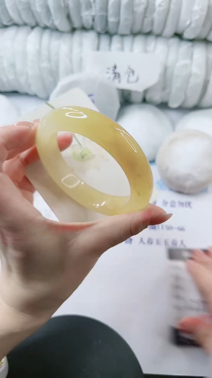 【闪购商品】石英质玉手镯未镶嵌多样性发货L237-64