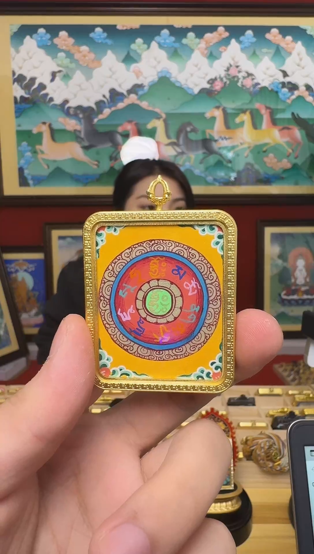 吊坠小房子-热贡纯手绘-刀刀