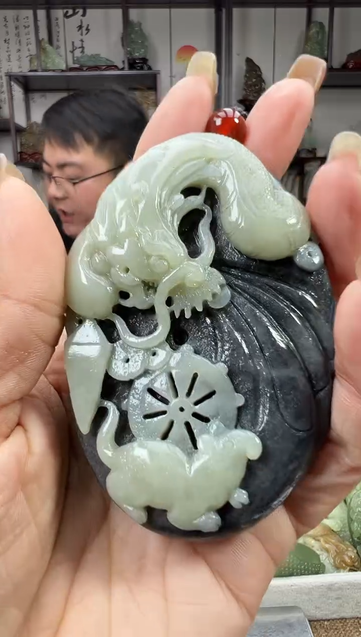 未镶嵌和田玉把件1