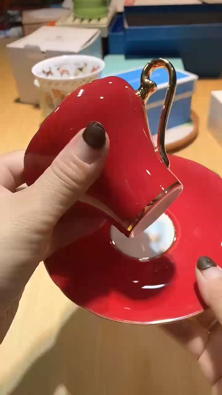 【闪购商品】瓷片锅碗瓢盆一件不剩