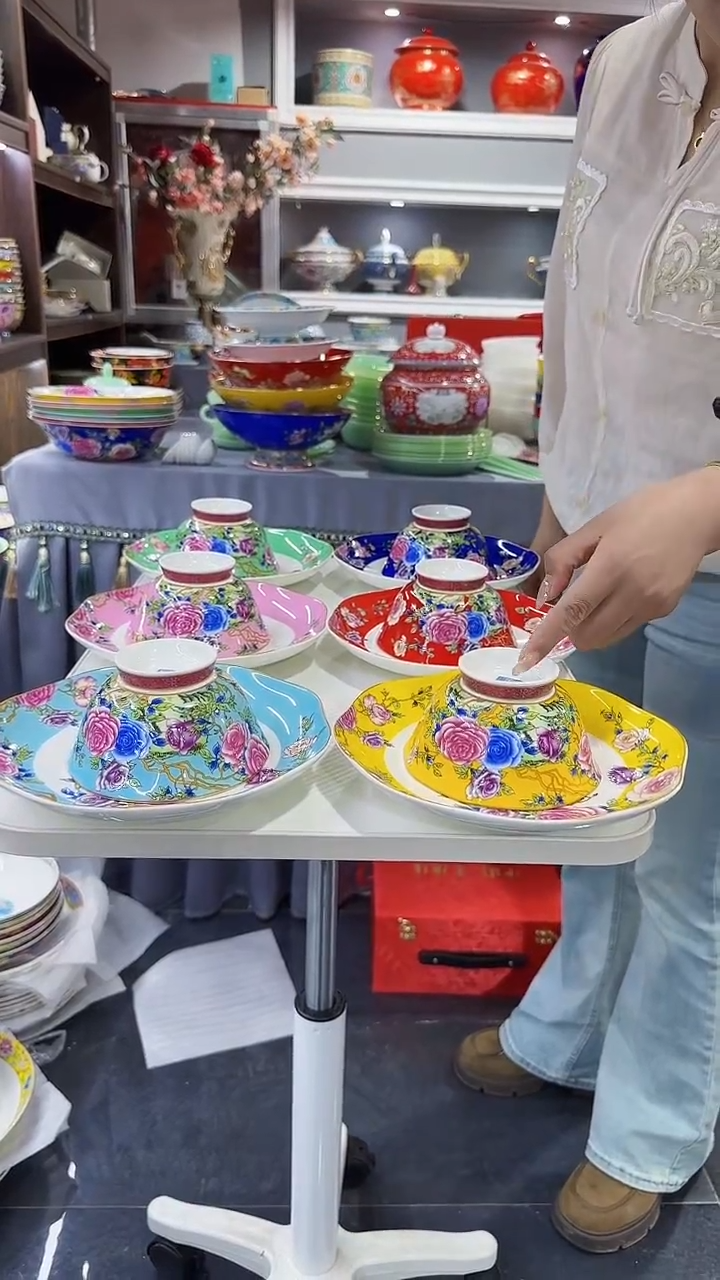 瓷片8英寸花口圆深盘6个4.7英寸花口碗6个