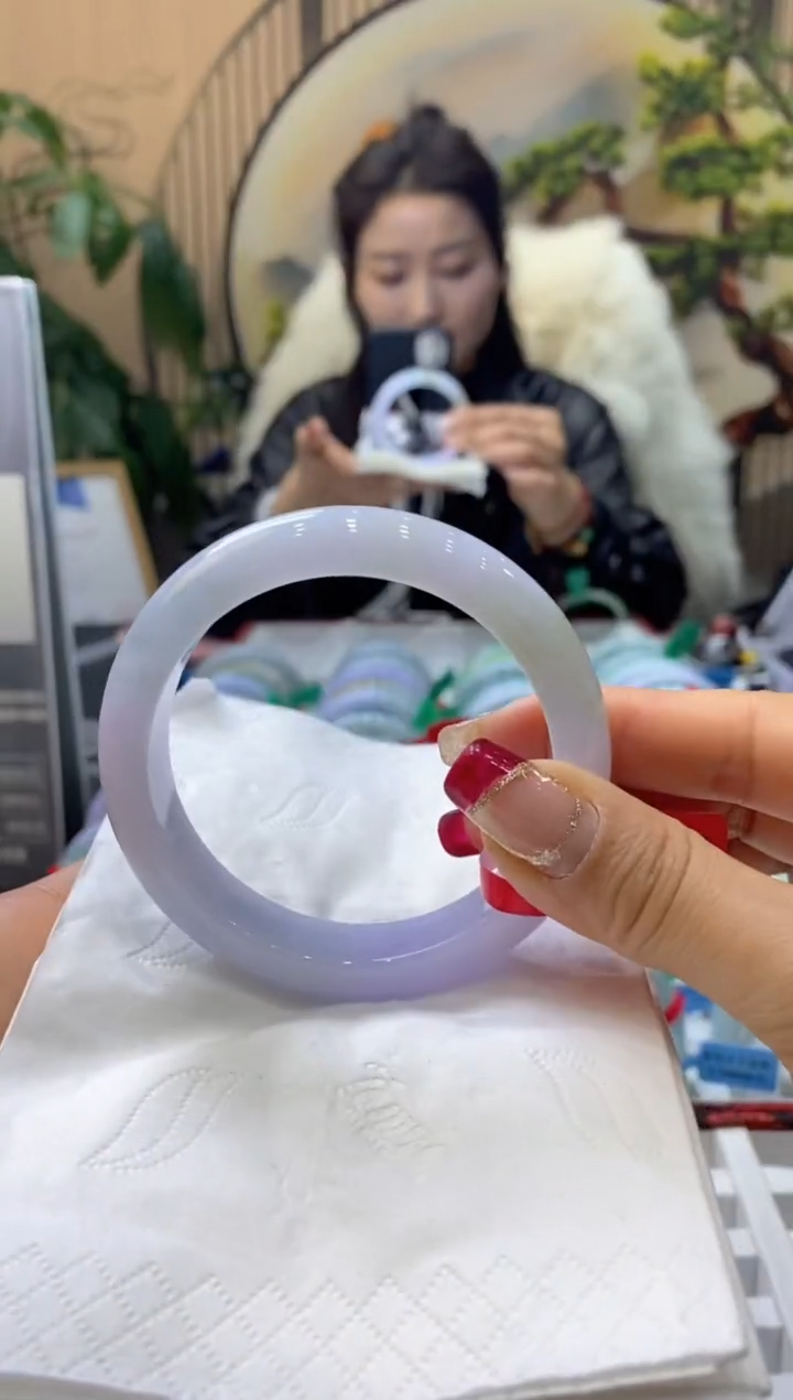 【闪购商品】翡翠手镯未镶嵌99913062