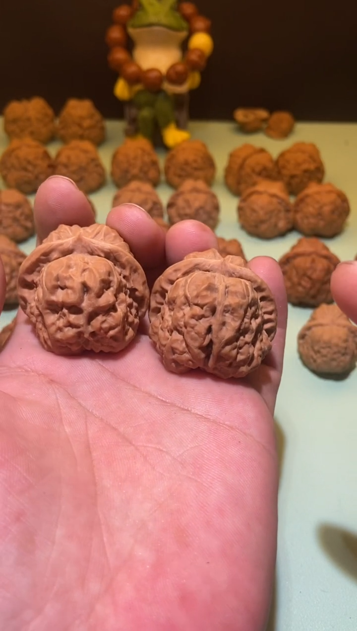 【闪购商品】文玩核桃吊坠山海核饰蛤蟆头41  321全