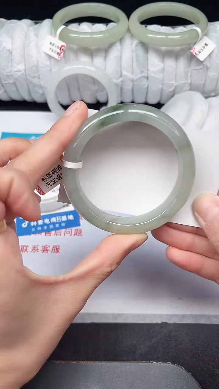 未镶嵌手镯石英质玉377-54/55