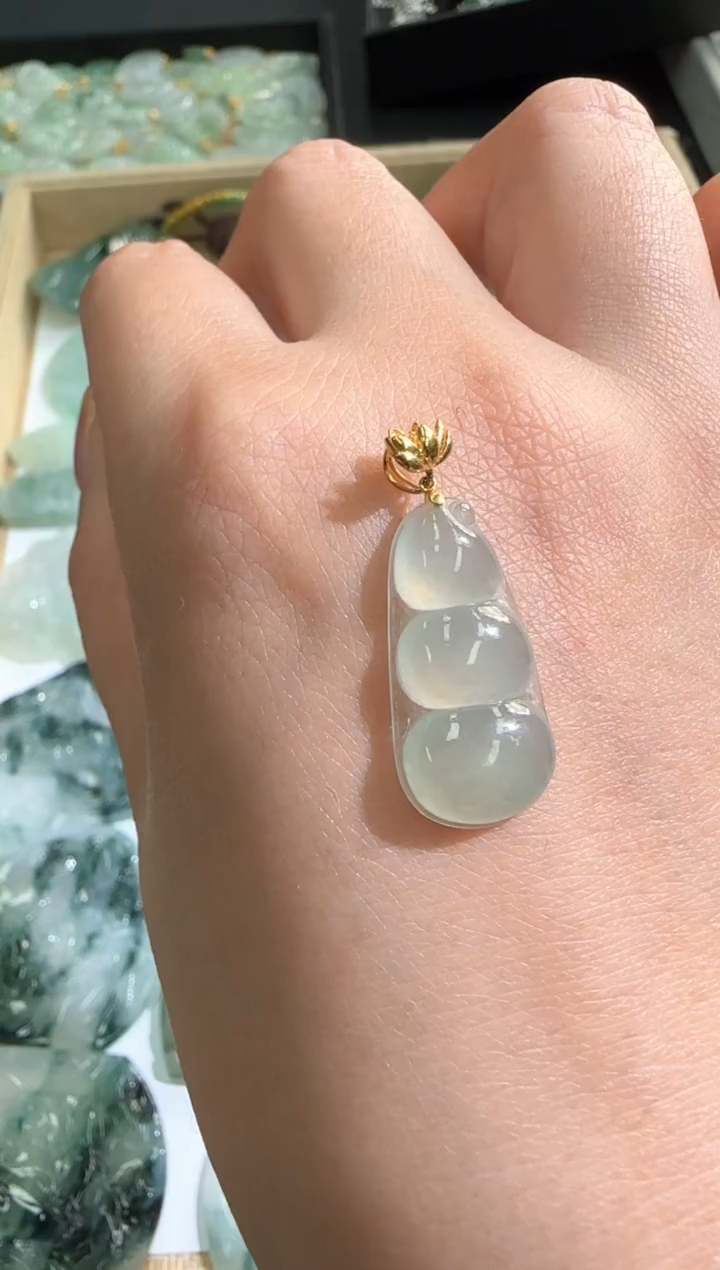 【闪购商品】翡翠颈饰18K金镶嵌250214239