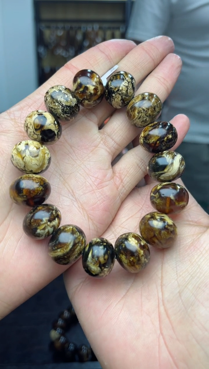 【闪购商品】琥珀裸石未镶嵌抚顺琥珀花珀18+手串