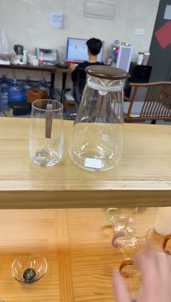 禾器-沁源壶-透明+