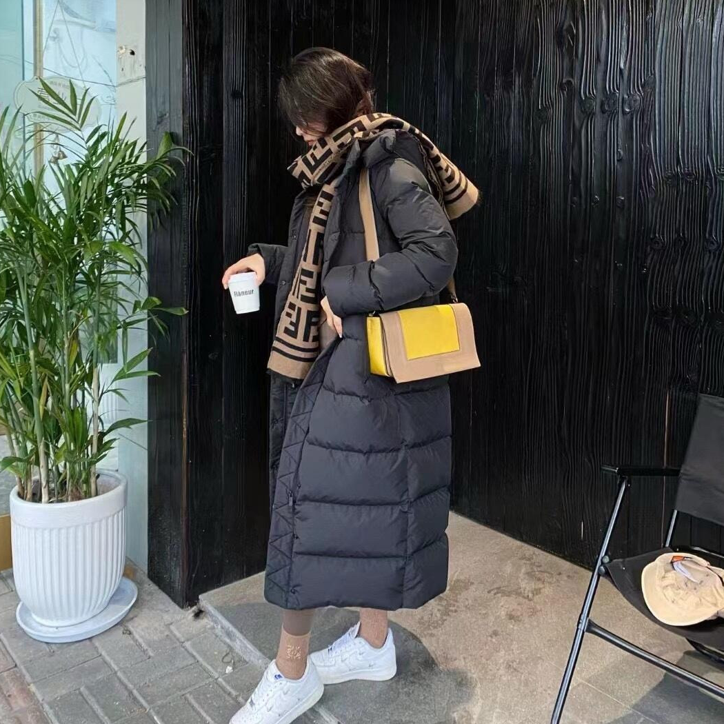  九格长款鹅绒收腰泡芙羽绒服