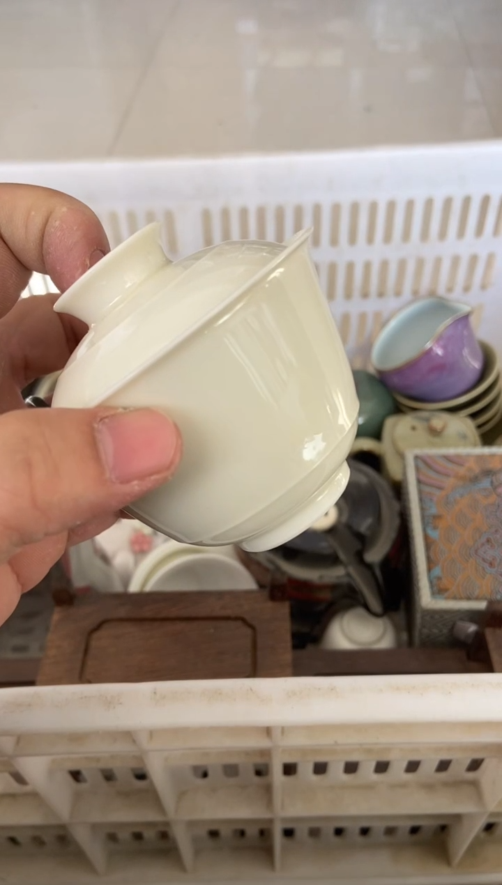 杯子瓷无运费险有瑕疵的摄影的产品有使用过的痕迹有点脏介意勿拍