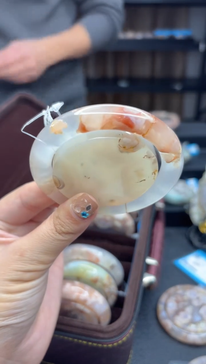 【闪购商品】石英质玉手镯未镶嵌2157（55圈赠送镯心）