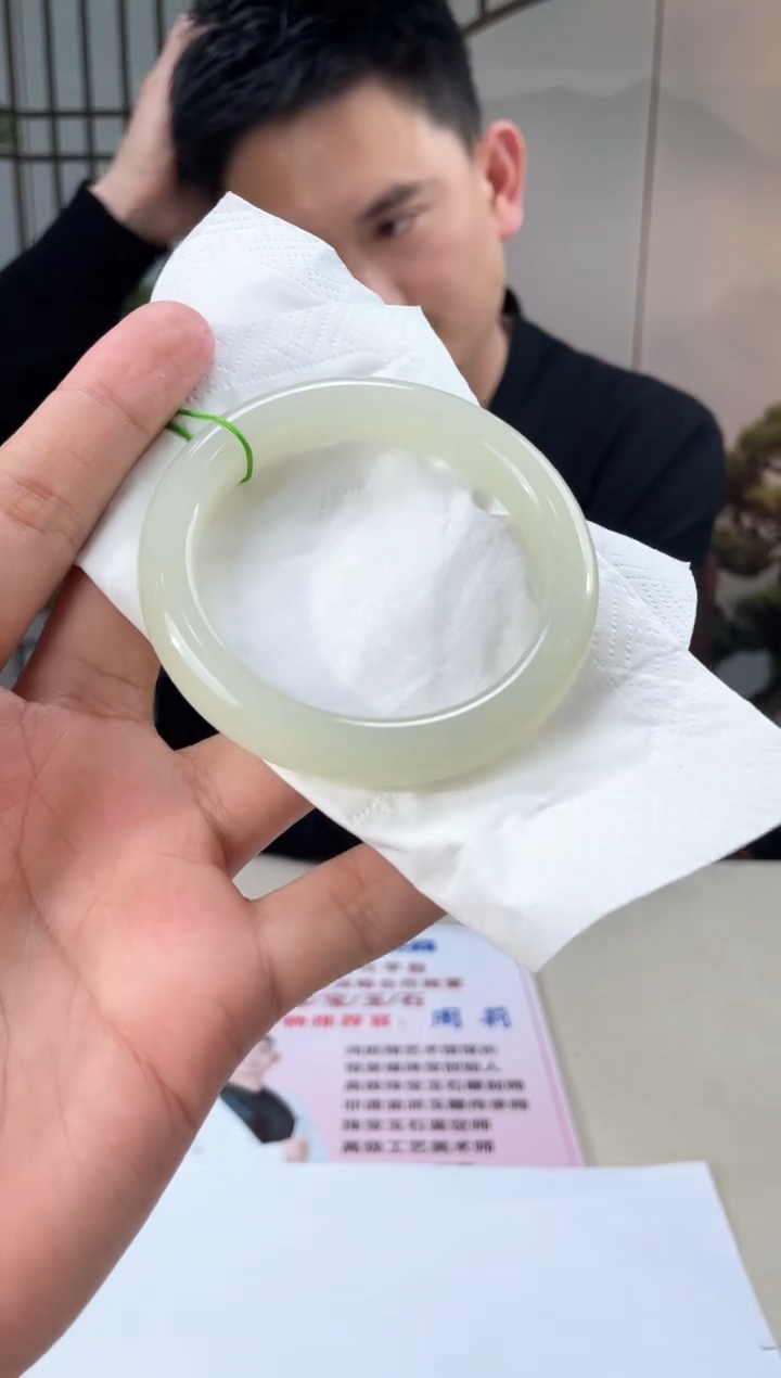 【闪购商品】定制和田玉和田玉（多样性拍一发一带证）600196