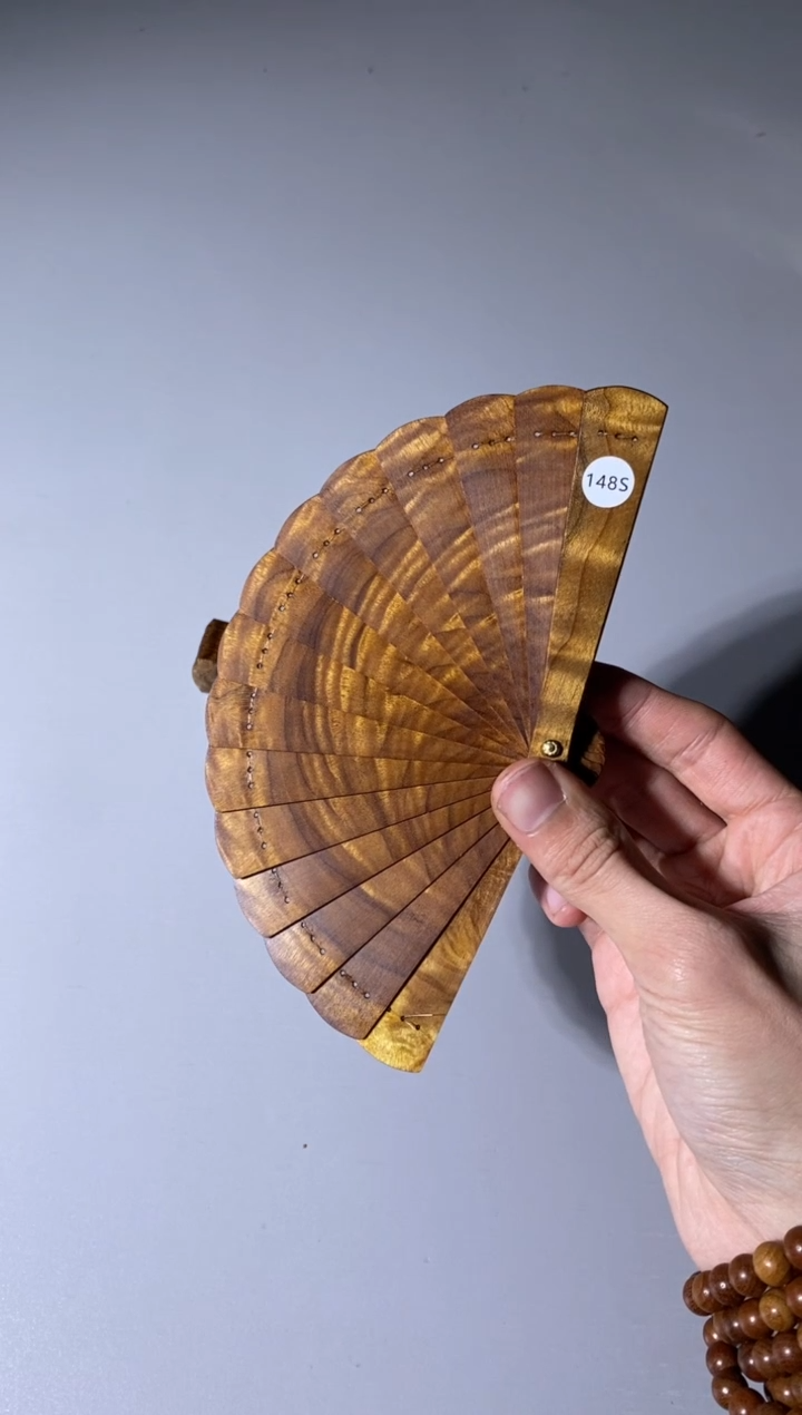 【闪购商品】金丝楠148号10cm金丝楠木小叶桢楠掌中扇