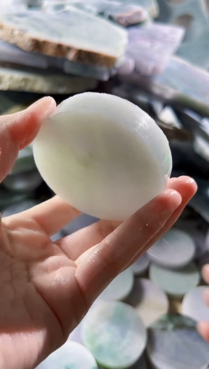 翡翠散珠缅甸翡翠A货柠1099