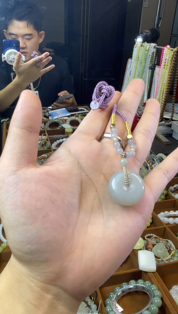 吊坠(不含链)未镶嵌和田玉天然和田玉烟紫卡25m吊坠