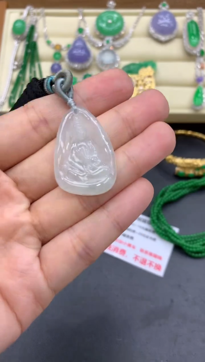 翡翠未镶嵌颈饰628-中国好珍宝