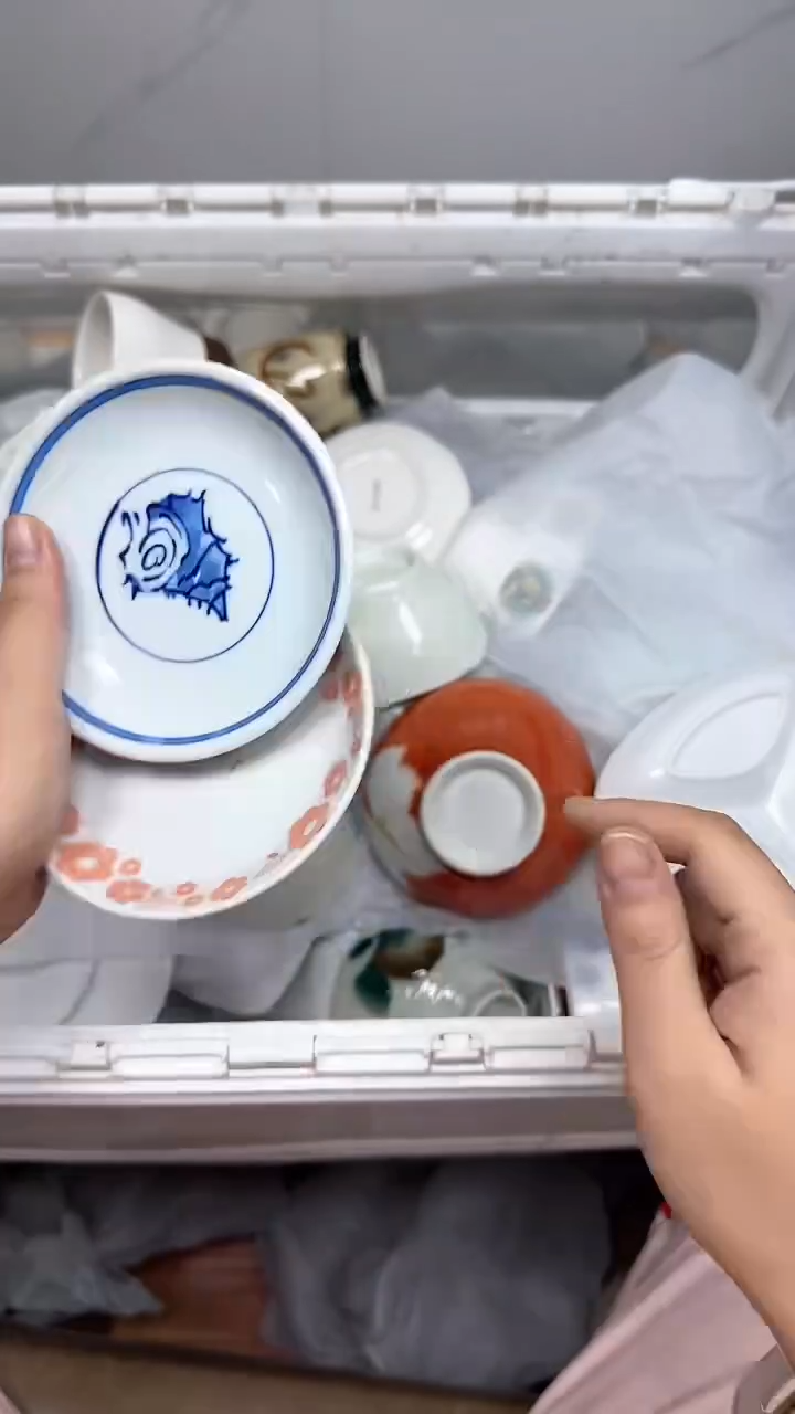 【闪购商品】212回流瓷器默认微瑕，18.8包邮