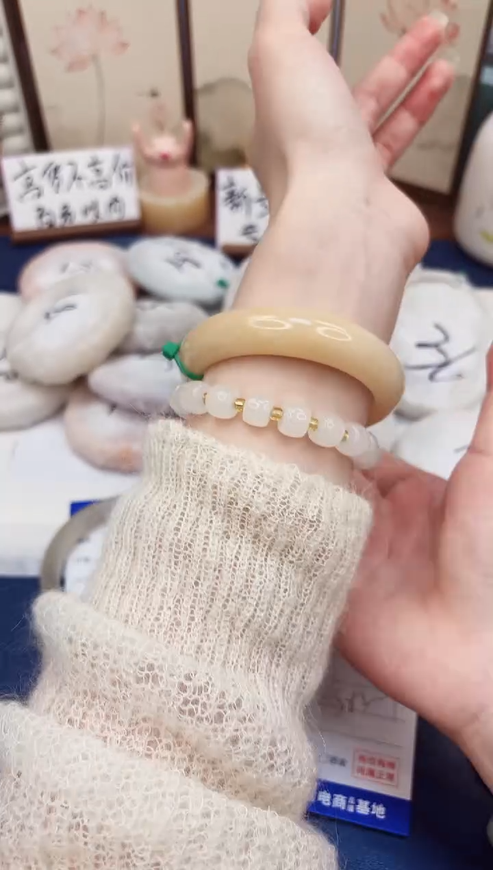 石英质玉手镯未镶嵌497-财气镯-圈口58