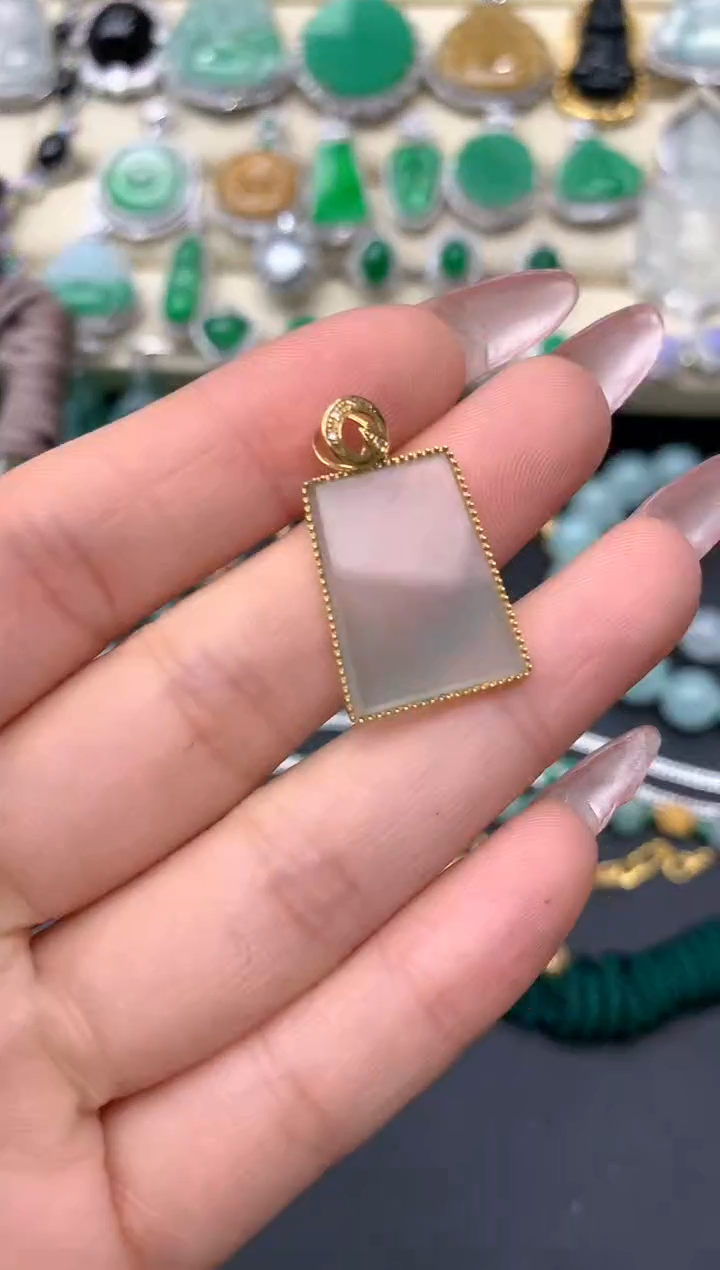 【闪购商品】翡翠颈饰18K金镶嵌208-中国好珍宝