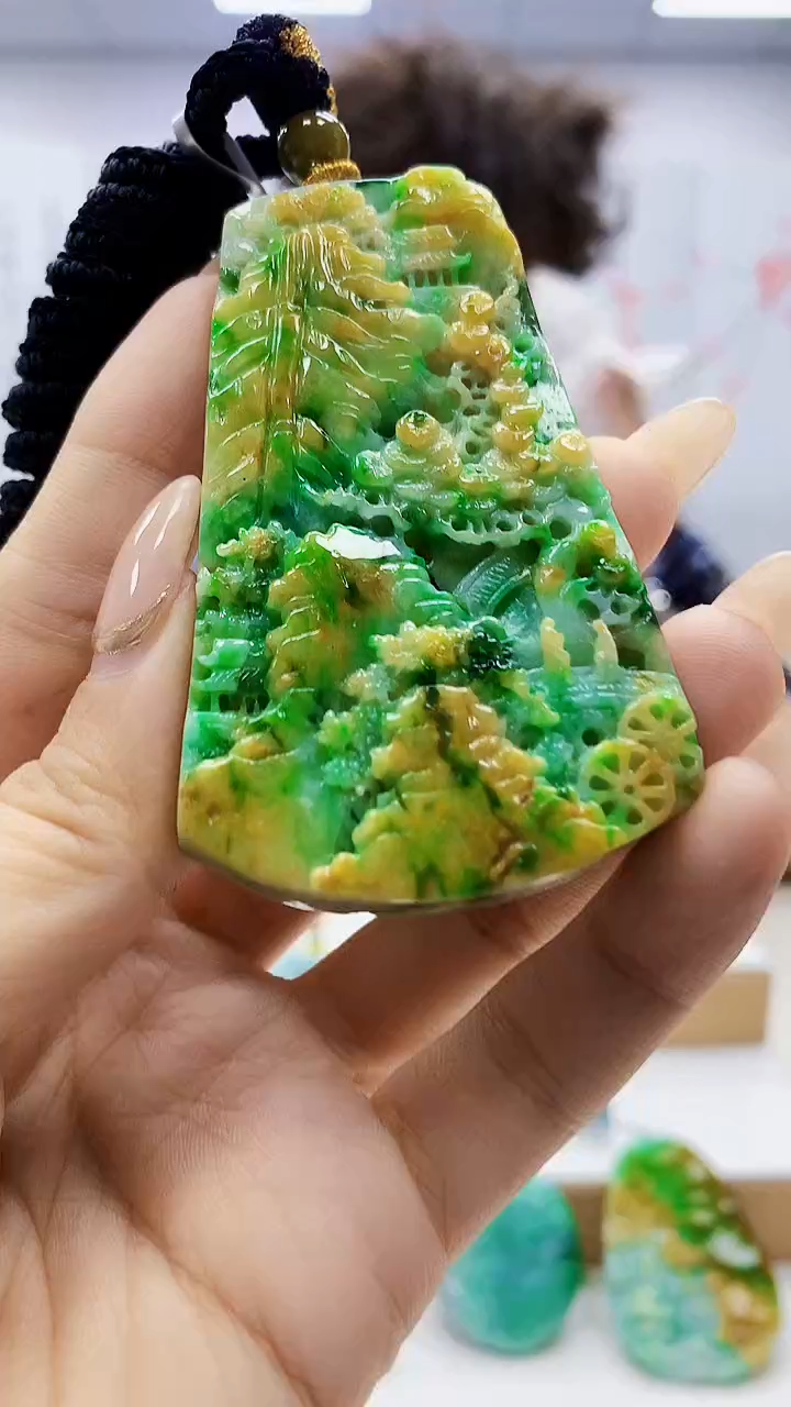 未镶嵌定制翡翠4688ty-毛货挂件63