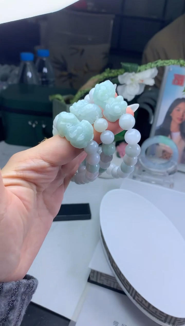 【闪购商品】翡翠手串未镶嵌貔貅珠串多样性发一件