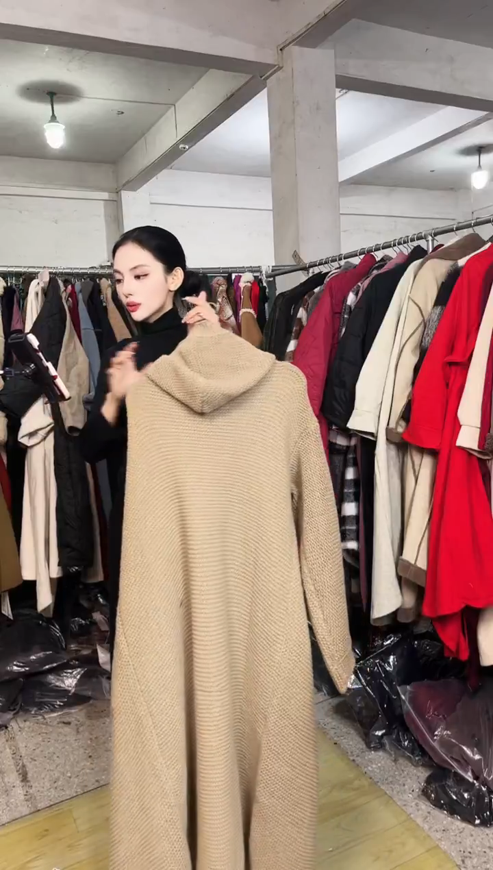 269闪购外套外披马甲打底裤子