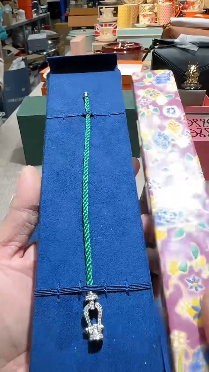【闪购商品】瓷片正品保真，清库存