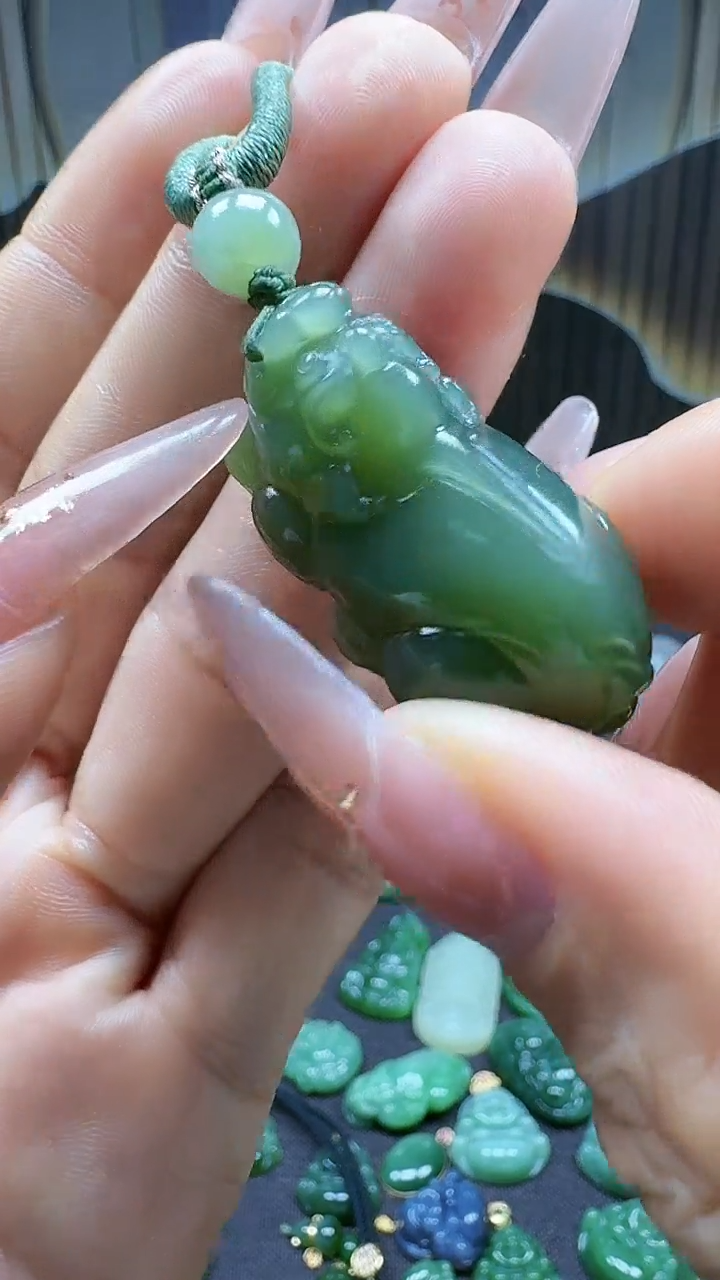 【闪购商品】和田玉未镶嵌挂件1