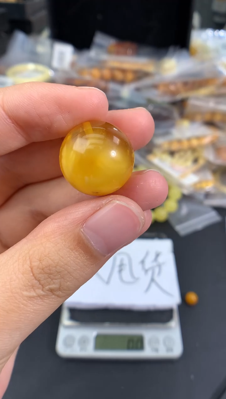 蜜蜡未镶嵌珠宝奇石1