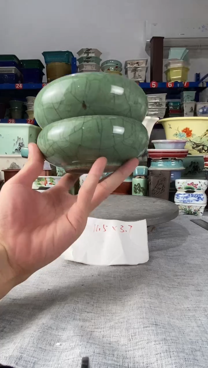 小***腐2168两只花盆花盆