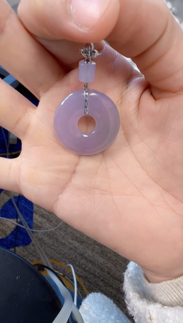 【闪购商品】翡翠吊坠(不含链)18K金镶嵌4980